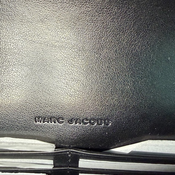 Marc Jacobs Black Crossbody with Silver Chain - Picture 5 of 8